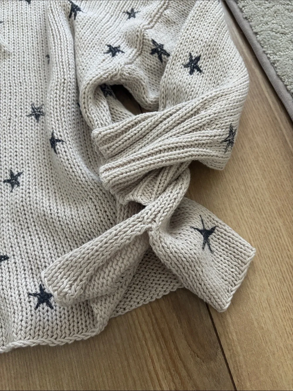 WOODEN SHIPS STARFISH SEA STAR Beach coastal SWEATER Sz MED / LARGE Beige Crop